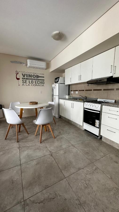 Apartments Biritos Mendoza 고도이 크루즈 외부 사진